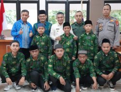 Wali Kota Palu Hadianto Rasyid bersama Kafilah Kota Palu. Foto: istimewa