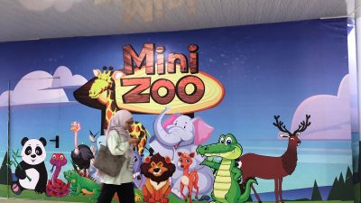 Pertama Di Palu, Mini Zoo Hadir di Pasar Bambaru