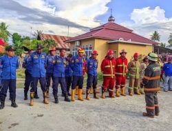 Dianggap Serba Bisa, Warganet Meminta Gaji Damkarmat Kota Palu Dinaikkan