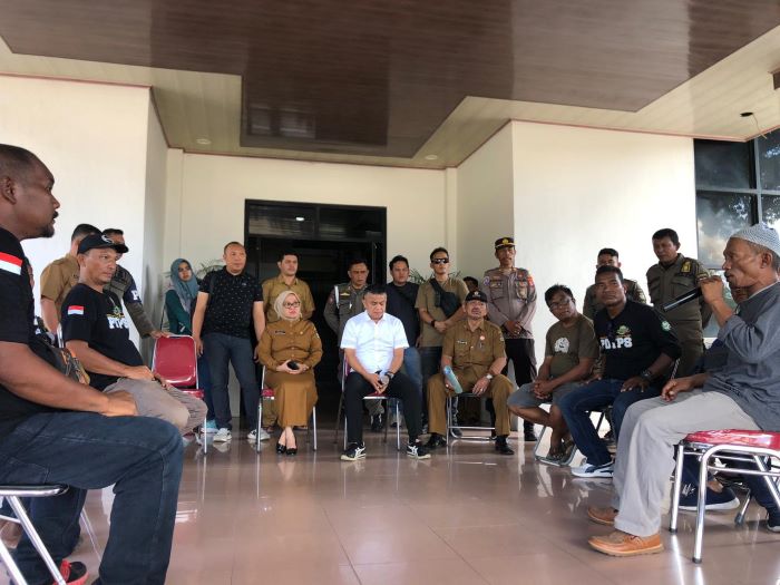 Didemo Sopir Dump Truck, Hadianto Rasyid Sebut SPBU Bukan Urusan Pemkot Palu