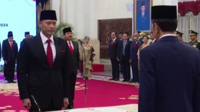 Jokowi Lantik AHY Jadi Menteri ATR/BPN, Hadi Tjahjanto Gantikan Mahfud MD