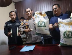 Modus Pelaku Penggelapan Beras Bansos di Palu, Kurangi Takaran Pakai Pipa