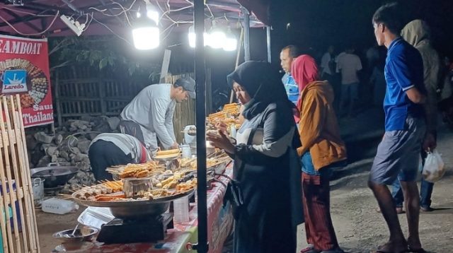 Deklarasi Anwar Reny di Siboang Bawa Rejeki untuk Puluhan Pedagang