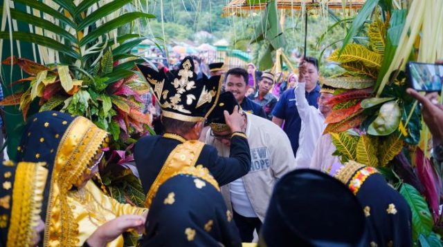 Disambut Raja Buol, Ahmad Ali-Abdul Karim Aljufri Dinobatkan Sebagai Tau Noto di Tanah Pogogul