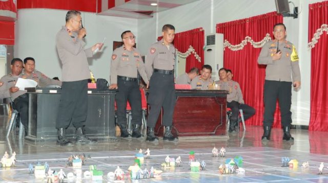 Polresta Palu Gelar Pelatihan Gladi Posko dan Tactical Floor Game Jelang Pilkada 2024