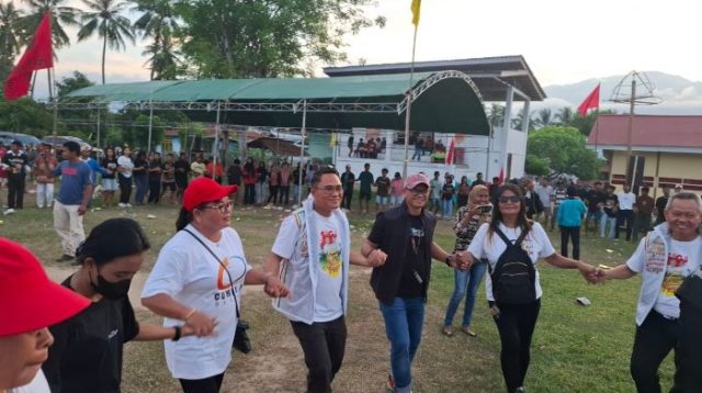 Diminati Kalangan Muda, Samuel Pongi Pastikan Gelar Dero di Setiap Kampanye di Sigi