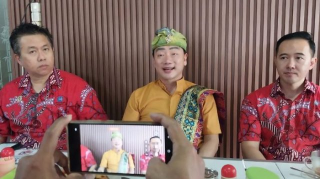 Indonesian Diaspora Amerika Kagum dengan Kekayaan Budaya di Sulteng