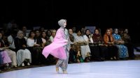 Kenakan Batik Bomba, Ketua Dekranasda Sulteng Tampil Memukau di Rehearsal BTN Fashion Week Jakarta