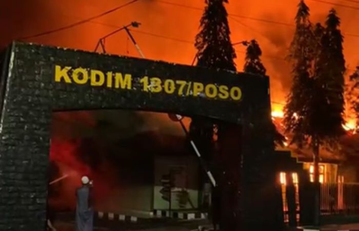 Kodim 1307/Poso Terbakar, Api Melahap Hampir Seluruh Gedung