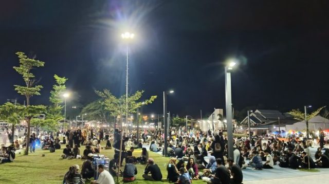 Taman Vatulemo Taman Vatulemo, Tempat Nongkrong Favorit Anak Muda di Kota Palu