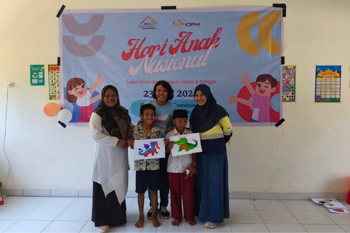 Sumringah Siswa SD Uwetumbu di Momen Peringatan Hari Anak, Berdongeng hingga Game Seru