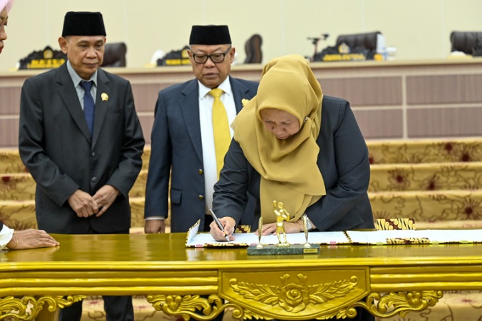 Rancangan P-KUA dan P-PPAS Disepakati DPRD Sulteng, Target Pendapatan Daerah Rp 5,7 Triliun