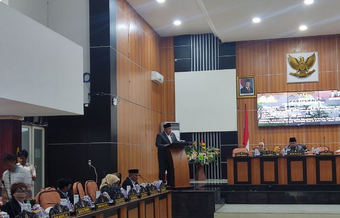 Pansus DPRD Palu Soroti Kekeliruan Ranperda APBD 2024 dan Sampaikan Rekomendasi Kritis