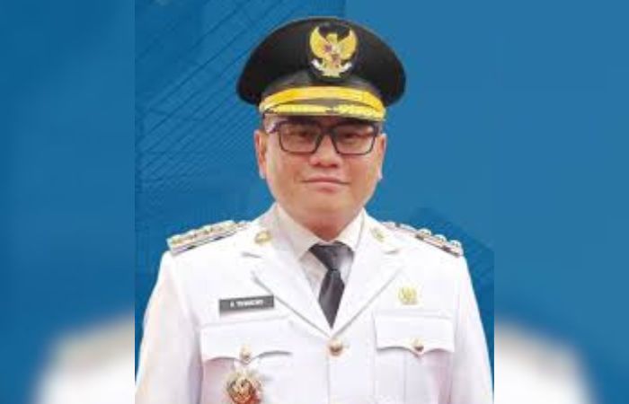 Pasca Penahanan Wamenaker Noel Sorotan Publik Kembali Mengarah Ke Bupati Buol