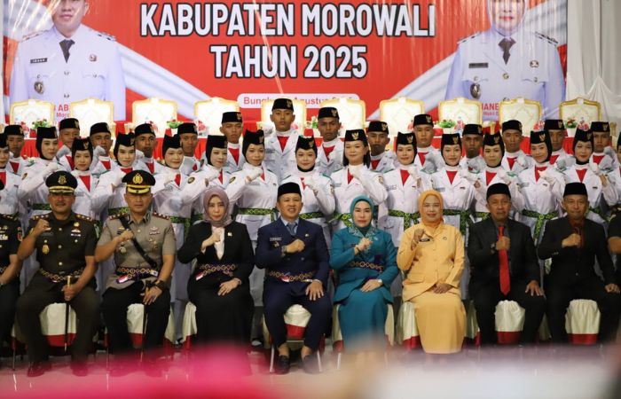 Bupati Morowali Kukuhkan 48 Pasukan Anggota Paskibraka Pengibar Bendera Pusaka HUT RI Ke-80