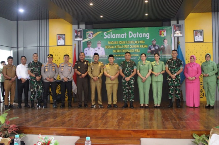 Pemkab Morowali Jamu Makan Siang Pangdam XXIII/Palaka Wira Jenderal Jonathan