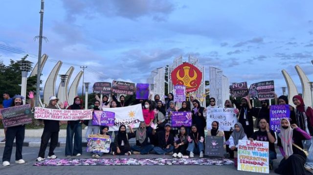 Kampanye 16 HAKTP di Palu, Perempuan Mahardhika Gugat Kekerasan Berulang dan Pembiaran Ketidakadilan