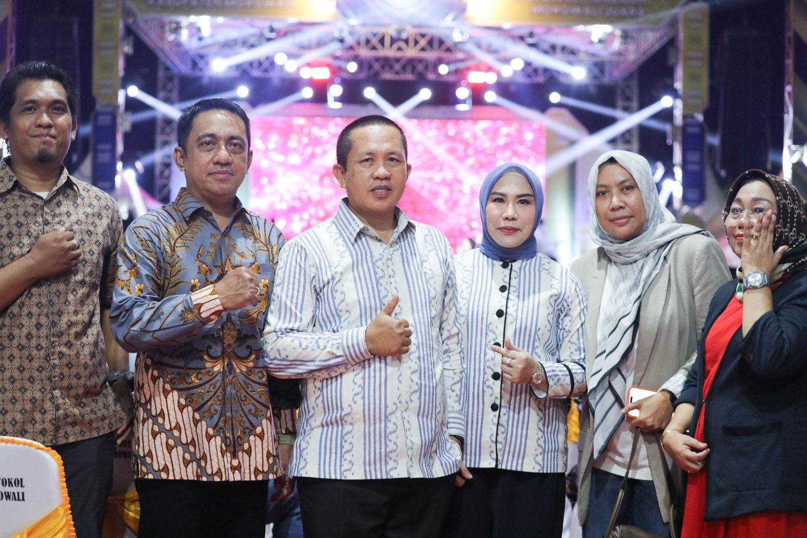 Tenun IKZARA Resmi Diluncurkan, Semarakkan HUT ke-26 Kabupaten Morowali