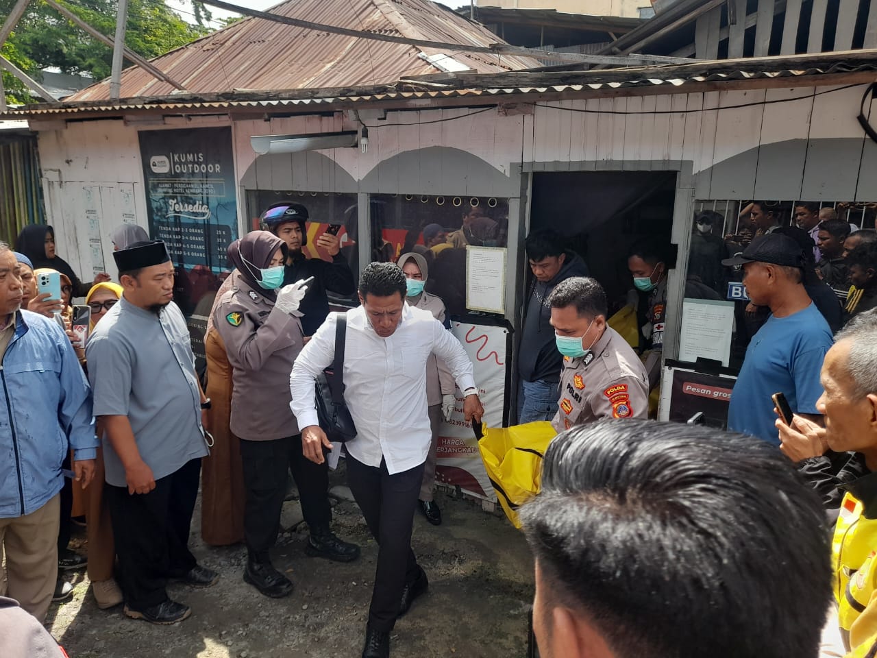 Guru SD Ditemukan Meninggal di Rumah Penyewaan Alat Kemping di Palu