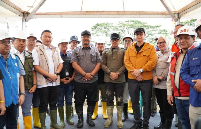 Turut Didukung BRI, Danantara Serahterimakan 600 Huntara untuk Warga Terdampak Bencana Aceh Tamiang