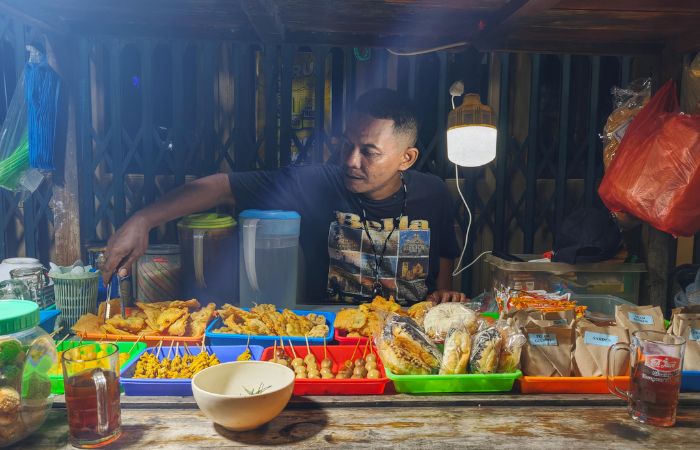 Lewat Modal KUR BRI, Angkringan Moses Bangkit Usai Pemiliknya Kena PHK