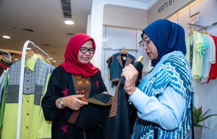 BRI Dorong UMKM Naik Kelas, Kriti by Lusy Jajaki Pasar Global Lewat Tenun Modern
