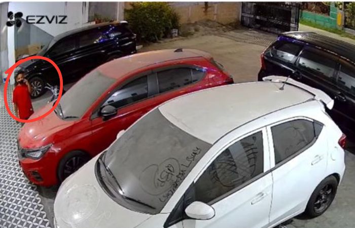 Aksi Teror Air Keras di Palu: Mobil Warga Disiram Berulang, Pelaku Terekam CCTV