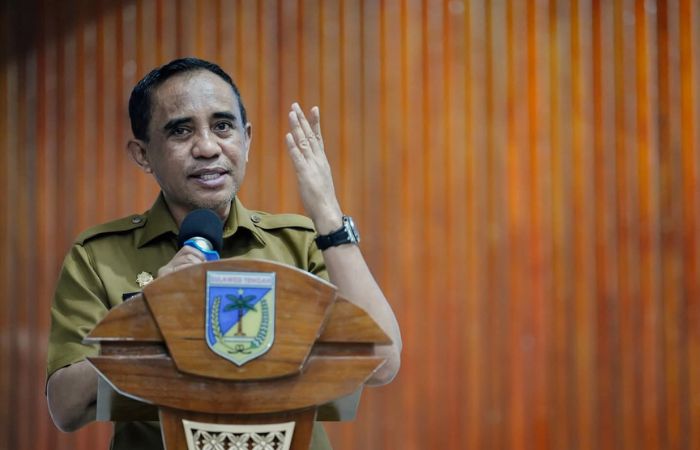 Anwar Hafid Berencana Legalkan Semua Tambang Emas di Parimo