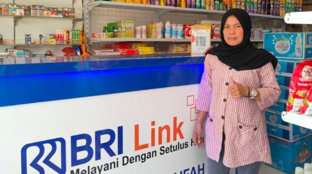 Kisah Sukses Risya di Merauke, Usaha BRILink Bawa Berkah hingga Buka Minimarket
