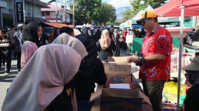 PSMTI, APINDO dan Vihara Karuna Dipa Sediakan Posko Makan Gratis di Haul Guru Tua Palu