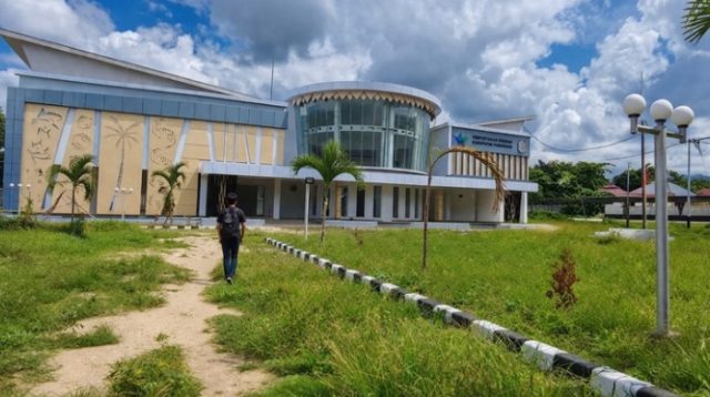 PPK dan PPTK Proyek Pembangunan di Dinas Perpustakaan Parimo Diperiksa Polisi