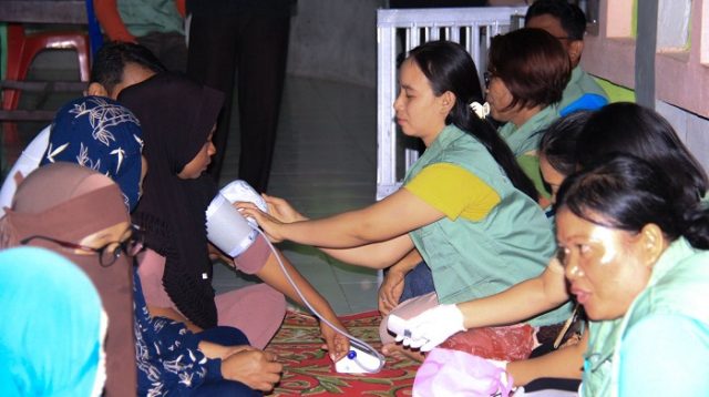 Bupati Parigi Moutong, Erwin Burase, menghadiri kegiatan buka puasa bersama masyarakat Desa Tanalanto yang dilaksanakan di Masjid Al-Bayan, Tokasa, Kecamatan Torue, Rabu (11/3/2026).