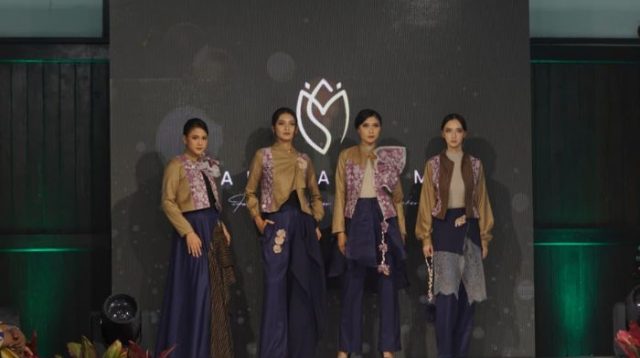 Penyandang Disabilitas di Semarang Kembangkan Madinasalma Fashion, Andalkan LinkUMKM untuk Naik Kelas