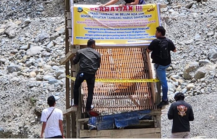 Polda Sulteng Tertibkan Tambang Emas Ilegal di Parimo, Talang Dibakar dan Fasilitas Dimusnahkan