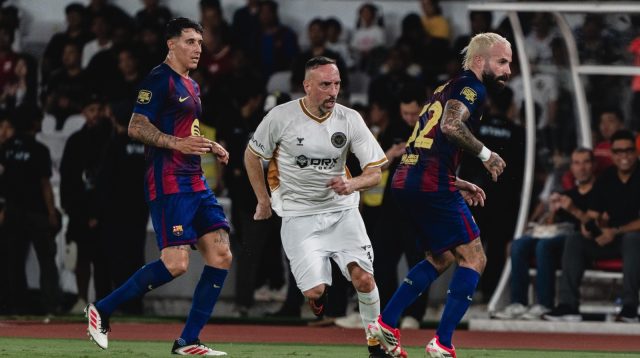 BRI Dukung Clash of Legends 2026, Nasabah Bisa Dapat Akses Eksklusif Lewat Debit FC Barcelona