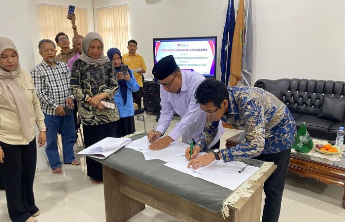 Investasi SDM, Pemkab Parimo Teken Kerja Sama Pendidikan dengan Universitas di Gorontalo