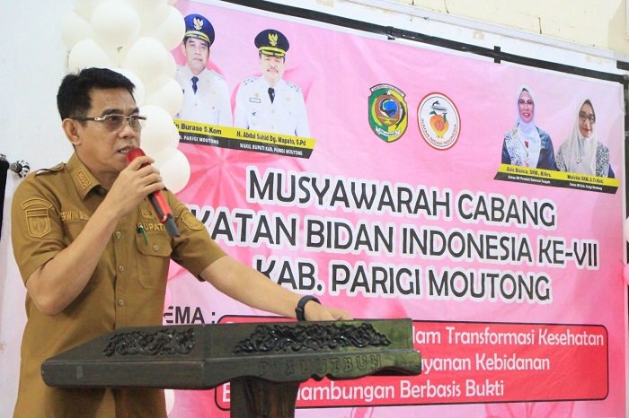 IBI Parimo Gelar Muscab VII, Pemerintah Tekankan Profesionalisme Bidan dan Cegah Stunting