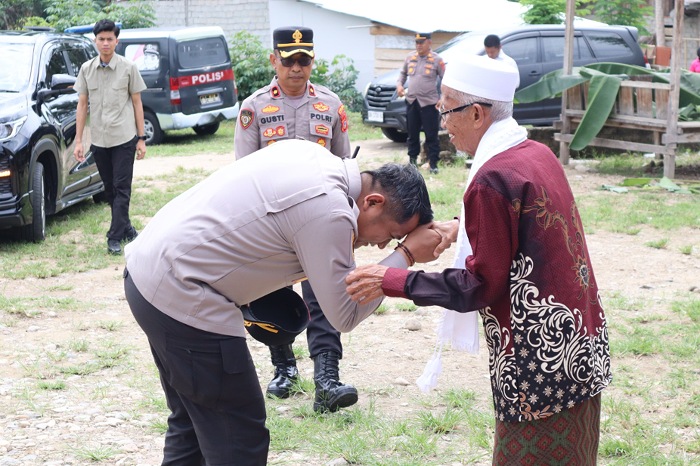 Jelang Idul Adha, Polres Parimo Pasok Hewan Kurban ke Lapas hingga Pesantren