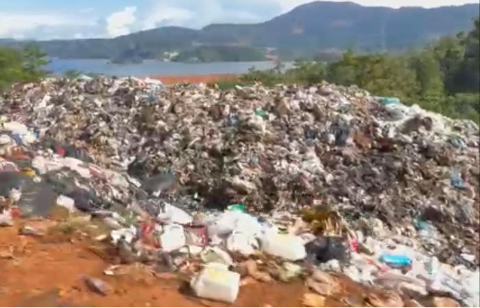 11 Tahun Sampah Menggunung di Lambolo Morut, Pemkab dan Korporasi Nikel Disorot