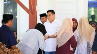Rumah Bupati Parimo Dipadati Warga, Open House Jadi Ajang Serap Aspirasi