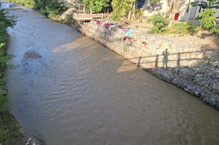 Peti Desa Tombi Picu Keruh Sungai Tapoya, Pemda Parimo Didesak Bertindak