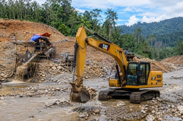 Pemda dan APH Didesak Tutup Tambang Emas Ilegal di Sipayo Parimo