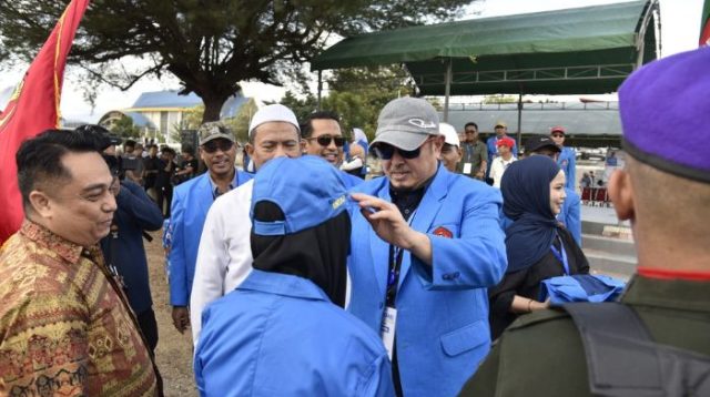 Rektor Wajibkan Mahasiswa Baru Untad Tanam dan Rawat Satu Pohon hingga hingga Lulus