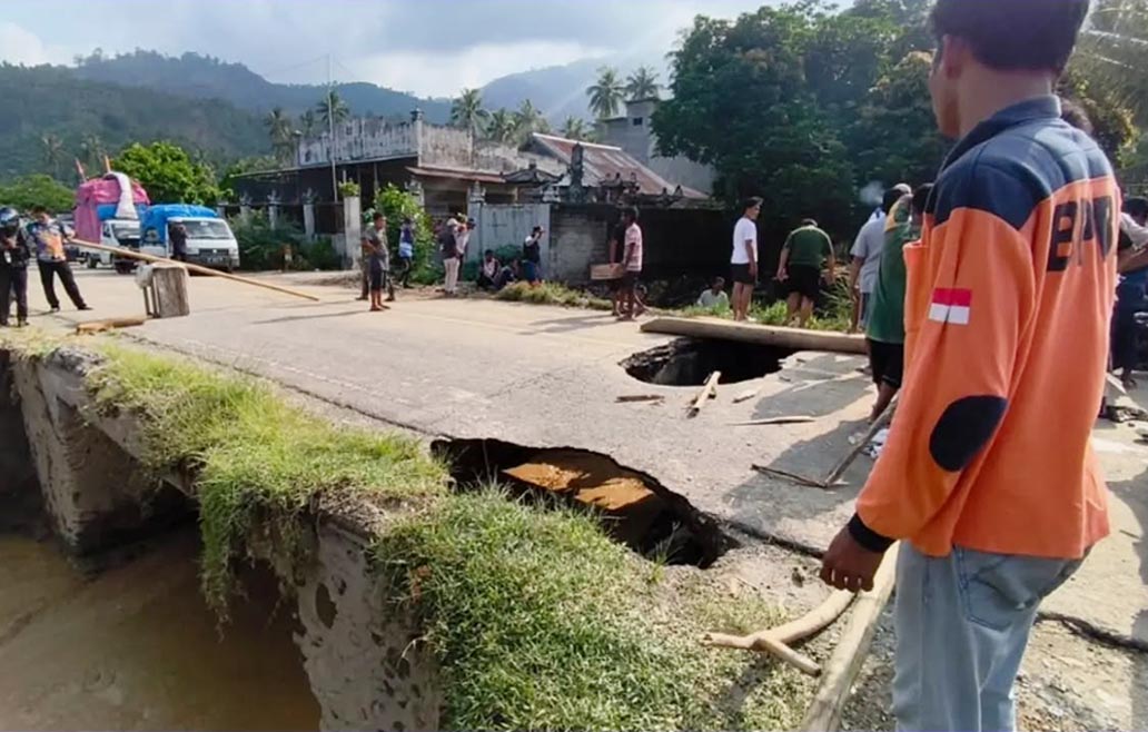 188 KK Terdampak Banjir di Kasimbar Parimo, Satu Jembatan Putus