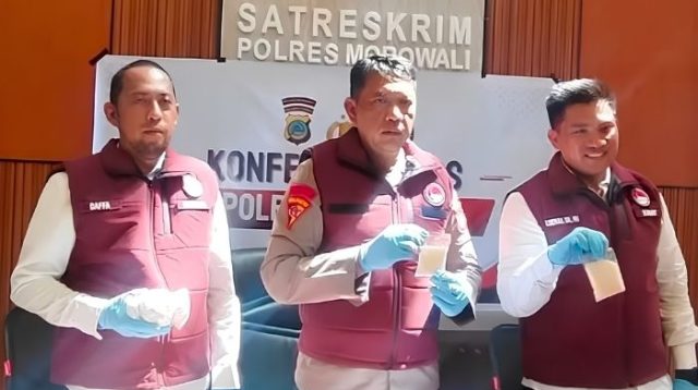 WNA China Diamankan di Bandara IMIP, Bawa Ribuan Butir Obat Tanpa Merek
