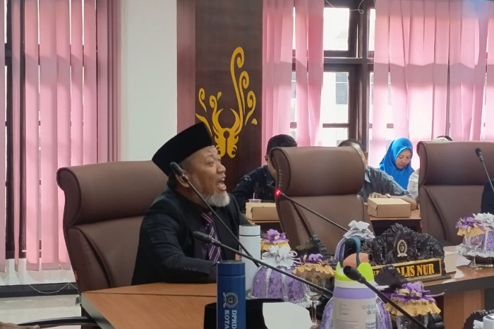 DPRD Palu Desak Kabel Provider Semrawut Segera Ditertibkan