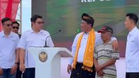 Mentan Amran Copot Manajer Pupuk di Banggai Usai Dengar Langsung Keluhan Petani