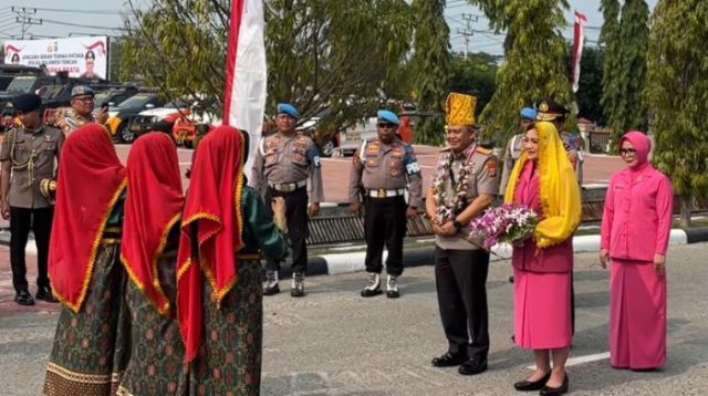 Irjen Pol Rizal Irawan Tiba di Polda Sulteng, Mulai Tugas sebagai Kapolda