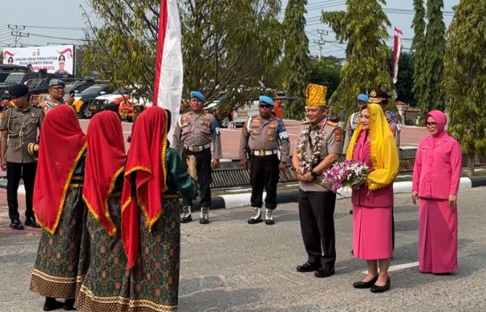 Irjen Pol Rizal Irawan Tiba di Polda Sulteng, Mulai Tugas sebagai Kapolda