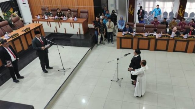 Nancy Fischer Resmi Dilantik Jadi Anggota DPRD Palu Gantikan Anugrah Pratama